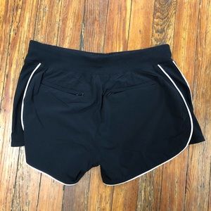 Athletes Ascender Shorts Black and White Size 6